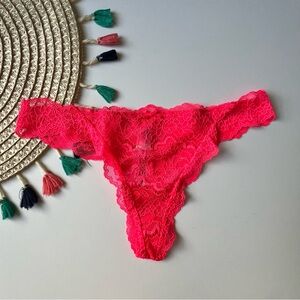 Victoria's Secret Dream Angels Lace Thong Panty Hot Pink Small NEW